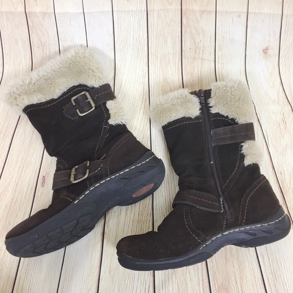 earth spirit boots size 6